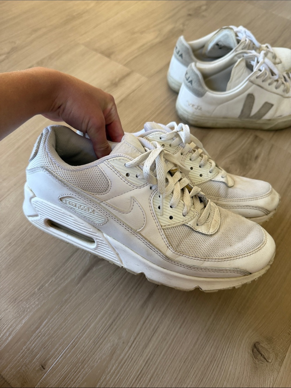 Nike Men's White Air-Max Size 10